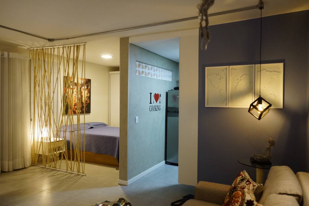 Visão da entrada do apartamento.