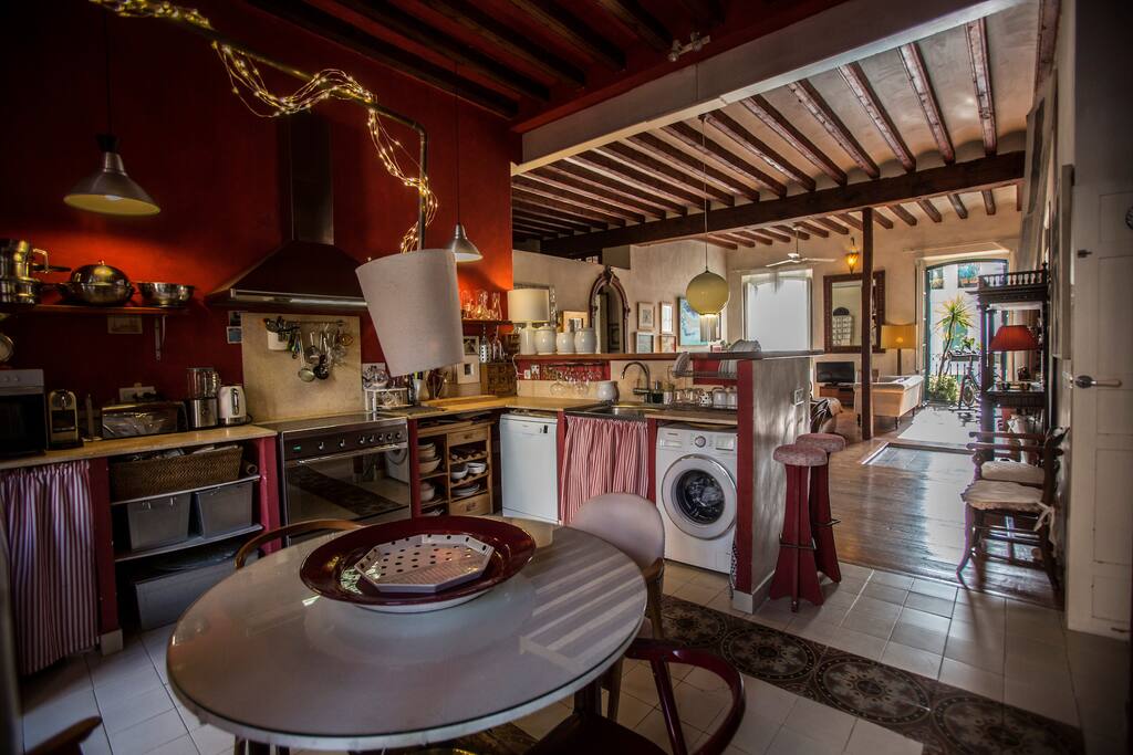 Cocina- vista a Salón
