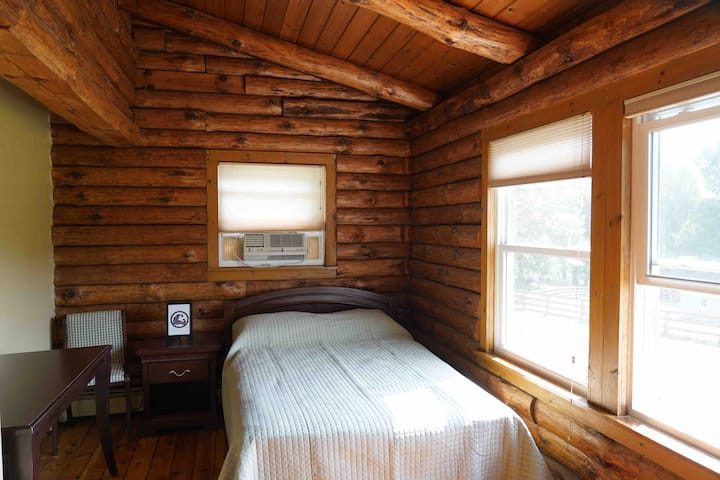 Bedroom on the 1st floor