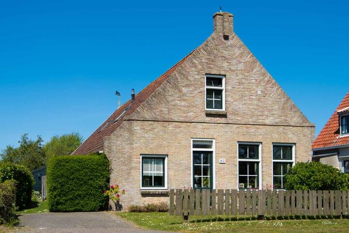 4 person apartment, Terschelling