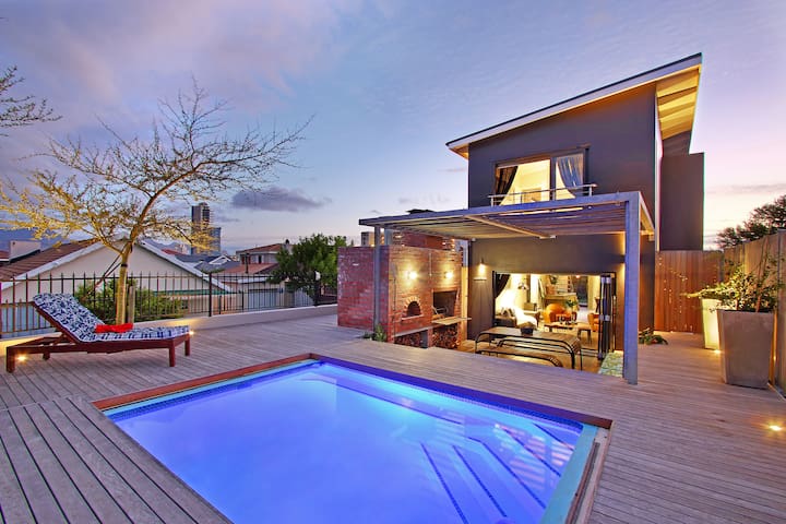 The Salt Box Villa – Self catering – Strand