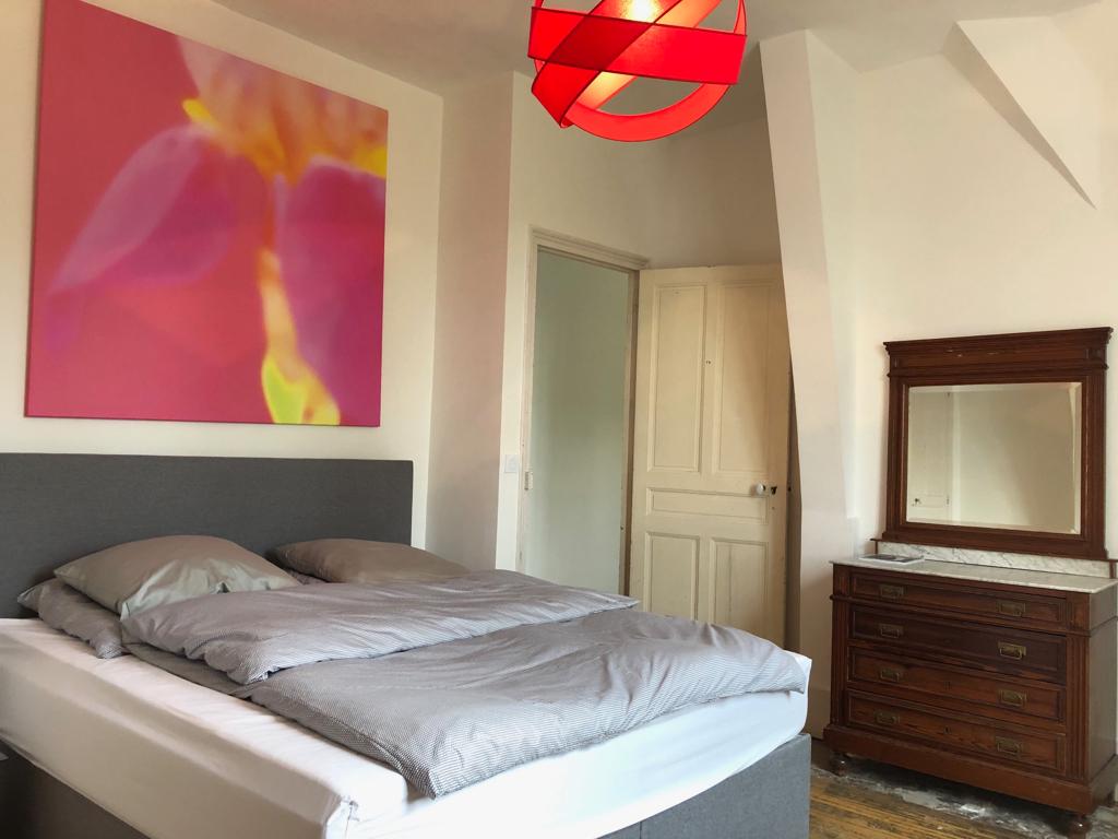 Spálňa s manželskou posteľou