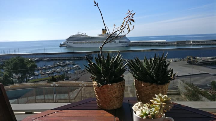 Luxury Sea View Apartment