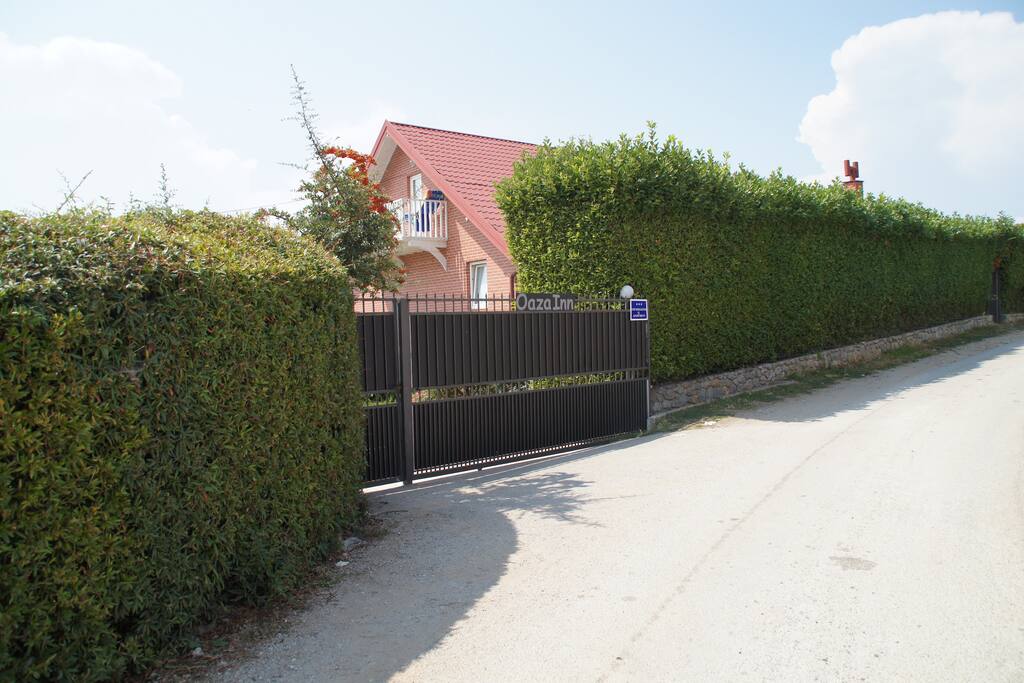 Oaza Inn Gate