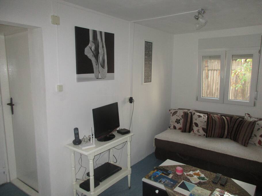 Living room 1