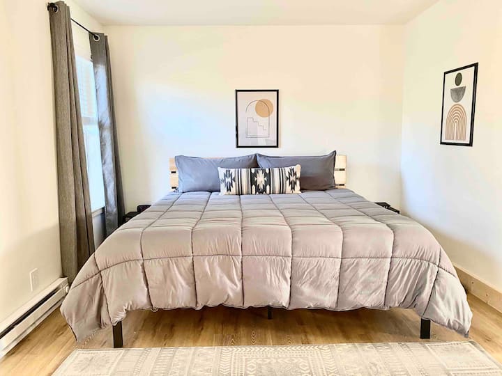 Downstairs king bedroom
