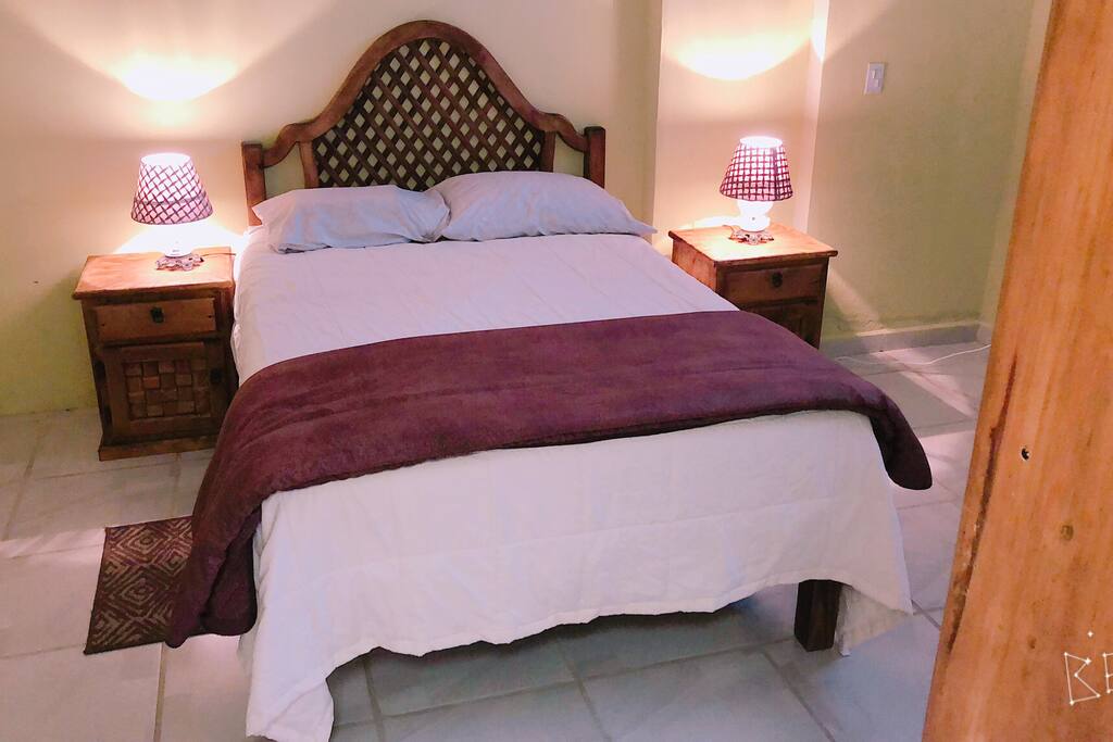 Cama matrimonial