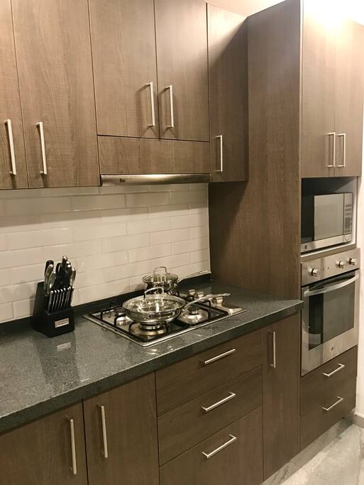 Cocina equipada/ Fully equipped kitchen