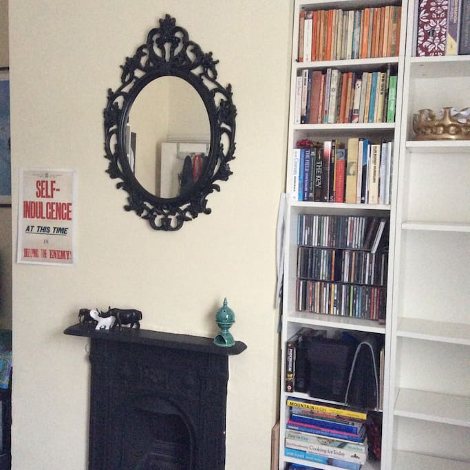 Quirky features and mountains of books in your bedroom