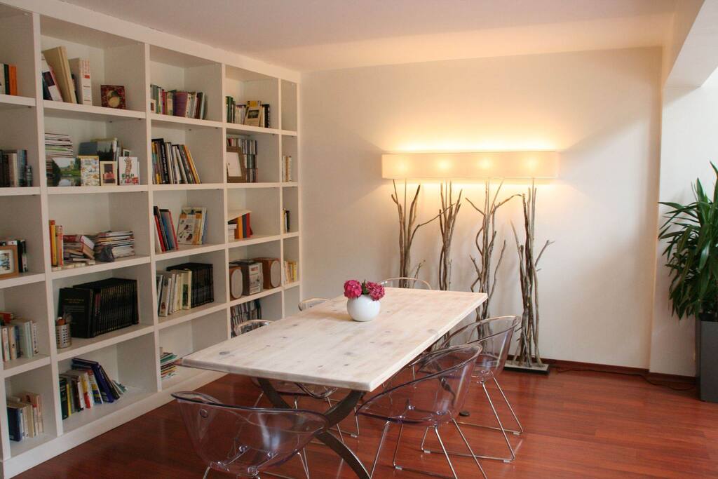 Either dine here or in the kitchen ...