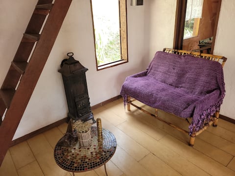 Imóvel de sucesso: House with private waterfall and hot tub in the woods em Monteiro Lobato