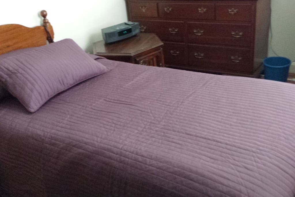 comfy twin size bed