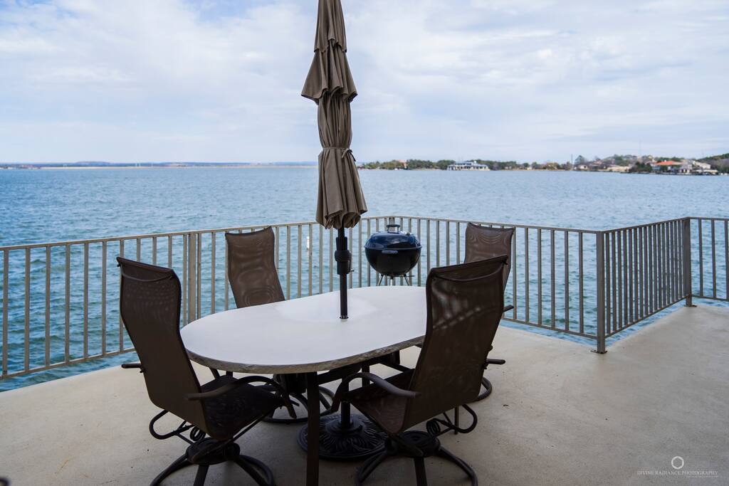2nd floor patio