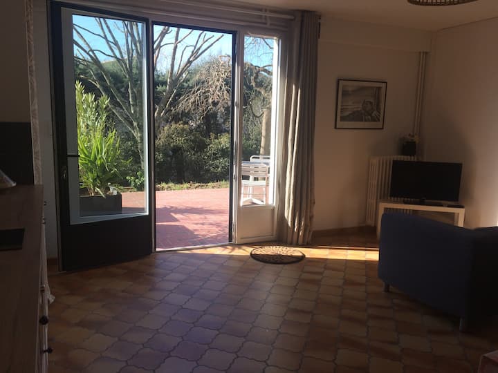 City Break /Parking Gratuit/jardin - Carcassonne