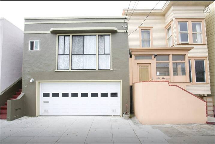 4 Bedroom Home by the Beach (WH) gallery image 5