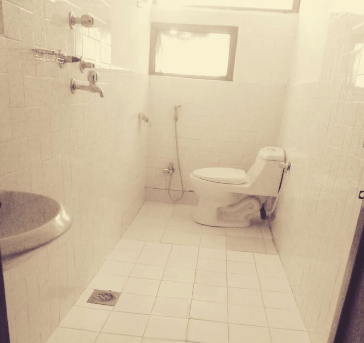Common Toilet, Hot water is available for shower
