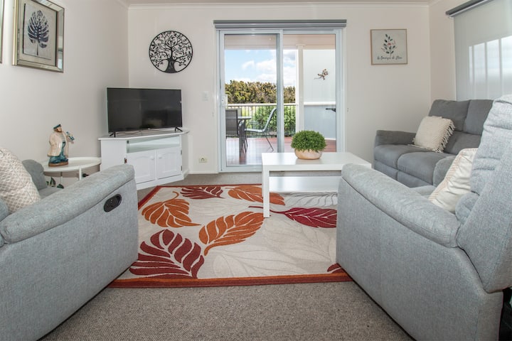 Yolly's Cottage - Mallacoota