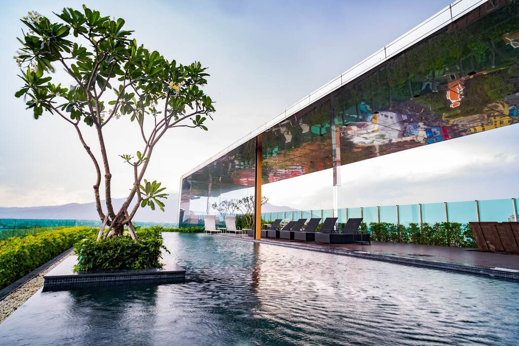 Luxury swimming pool nice view.
#Best place to stay in chiang mai #NightBazaar #ChiangMai #Apartment #OldTown #Old City
#chiang mai apartments for rent #Airbnb อำเภอเมืองเชียงใหม่ #Chiang Mai #best hotels in chiang mai #บ้าน เช่า ราย วัน เชียงใหม่ #condo for rent chiang mai #chiang mai apartments for rent #airbnb Thailand #ที่พัก ราย วัน เชียงใหม่ #อพาร์ทเมนท์ ใน เชียงใหม่ #บ้าน ใน เชียงใหม่ #chiang mai rentals #airbnb #chiang mai apartments
#AstraCondo #Shangri-La Hotel #ThailandHoliday