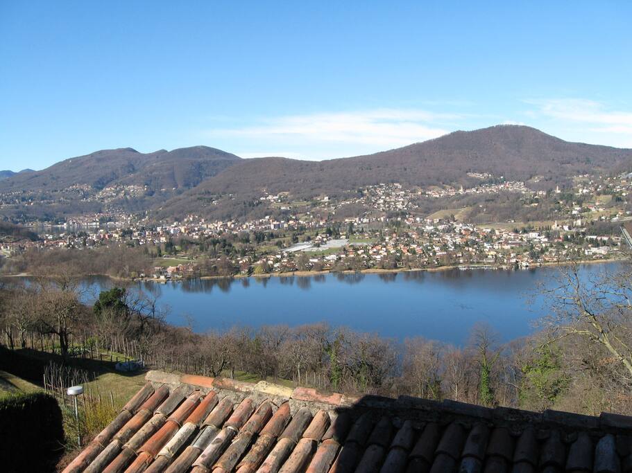 Vista lago di Lugano dal salotto