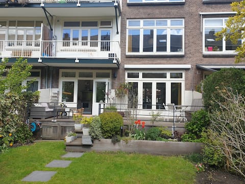 Spacious Family House with Garden in City Centre.