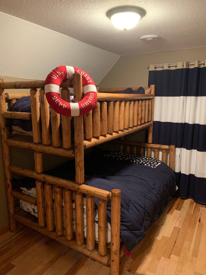 Bunk bedroom. Includes a twin and full bed