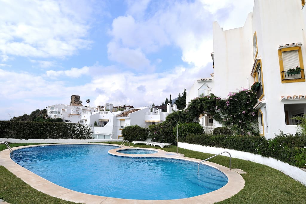 # Pool area