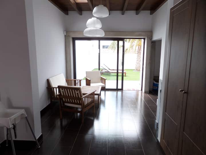 Casa Aislada Con Terraza Y Solarium - La Oliva
