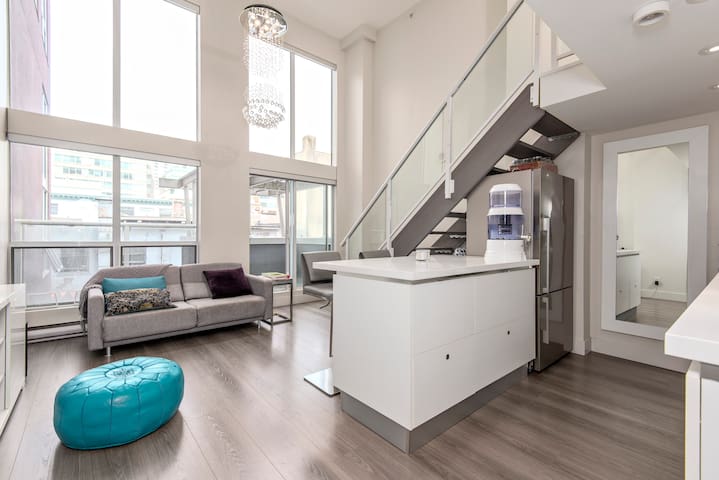 Loft in Yaletown