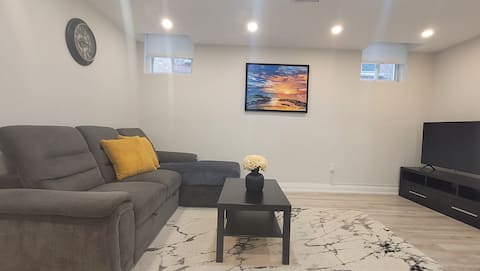 Popular Airbnb listing: Cozy 2BR unit (Basement unit) in Richmond Hill