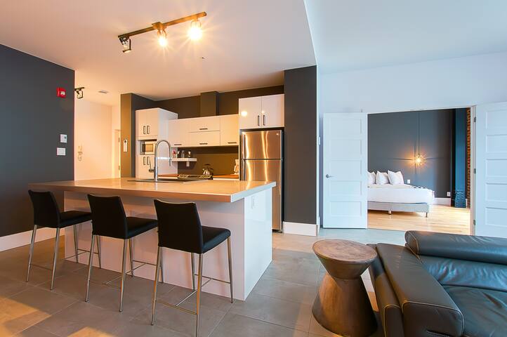 101 – Lofts St-Joseph – Par Les Lofts Vieux-QC gallery image 4