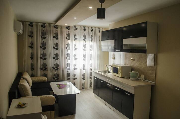 Watch Four Rooms HDQ Watch Four Rooms HDQ