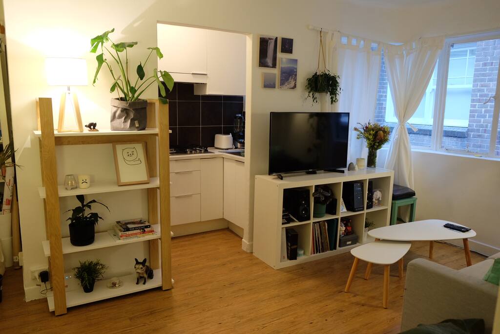 Lounge room