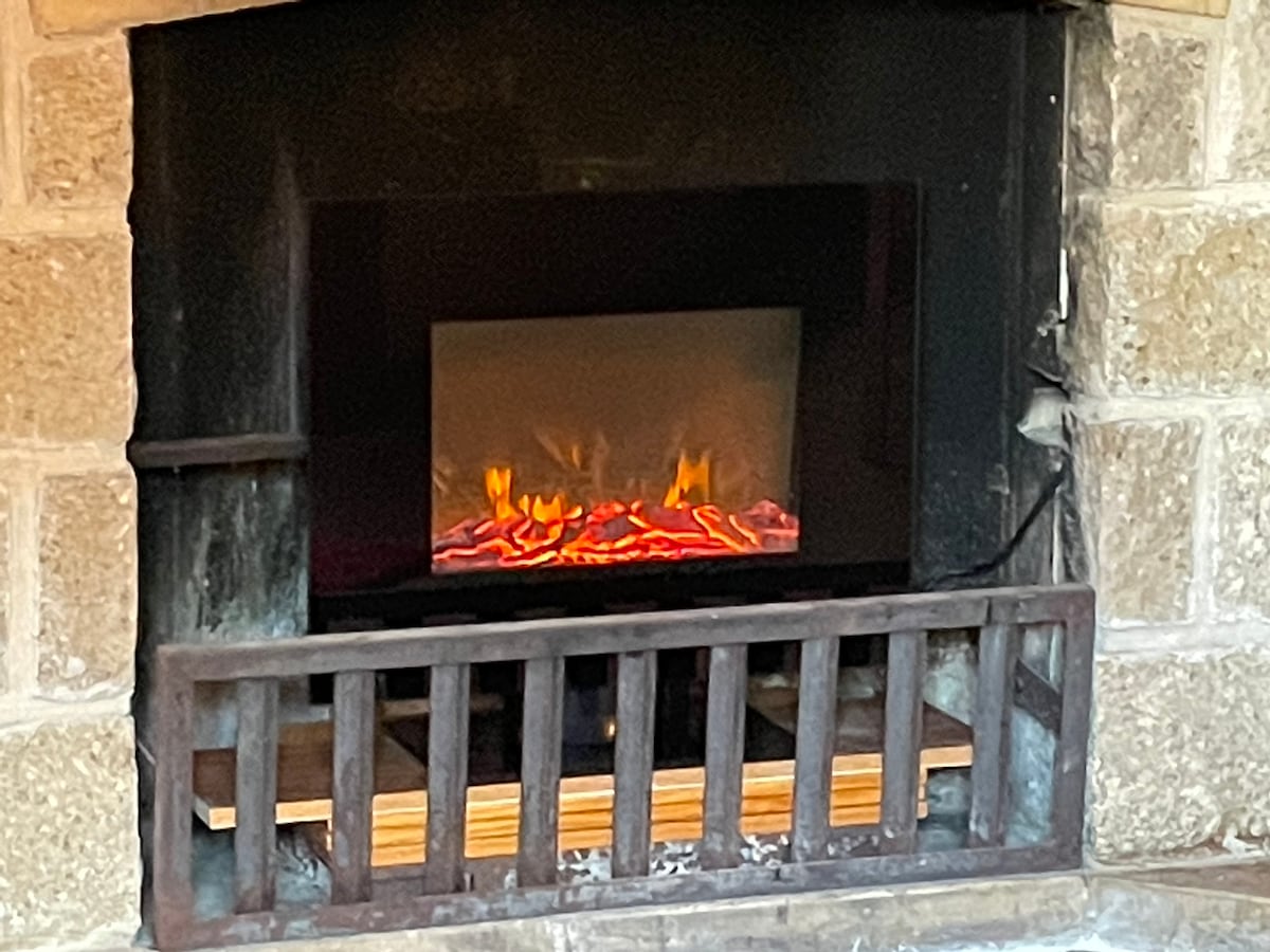 Popular Airbnb listing: ‘The Cave’ in Alpine Shire