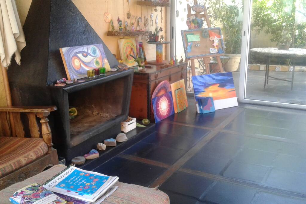 Desayunador y sala de estar