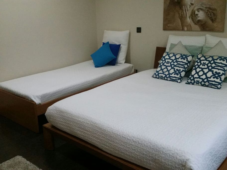 Cama de casal e cama de solteiro