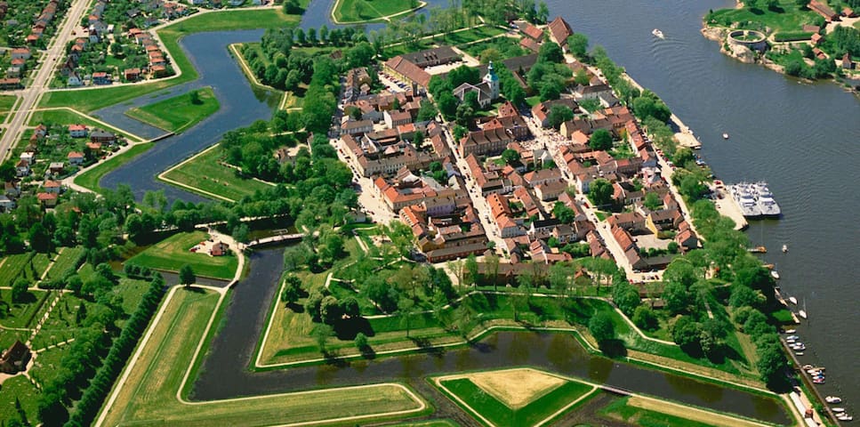 Bøckmann glassmester fredrikstad gamle fredrikstad Bøckmann glassmester fredrikstad gamle fredrikstad