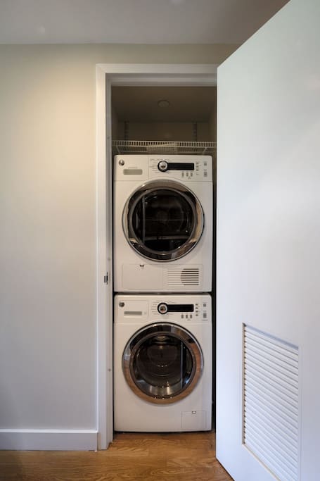 laundry in unit