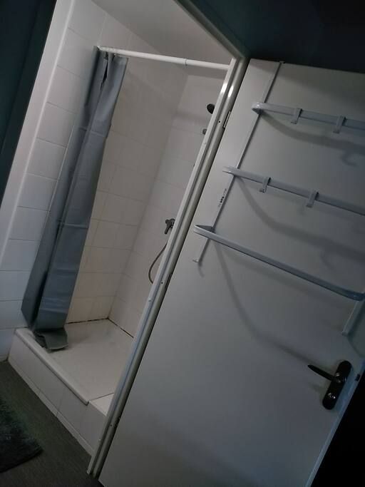 Une privée rien que pour vous, afin de respecter votre intimité vous recevrai une clé à votre arrivée.