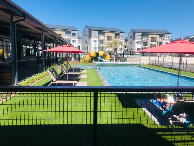 Luxurious 3 bedroom apartment gallery image 4