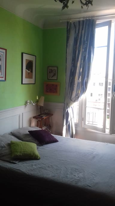 chambre avec salle de bain privée
