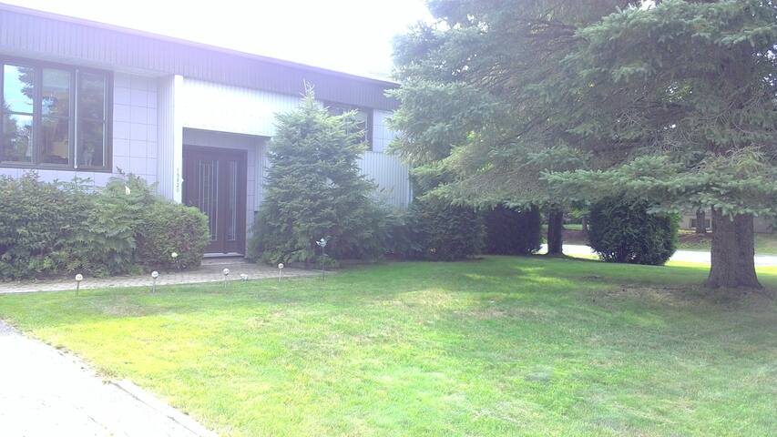 Beautiful house with 1 beautiful private room