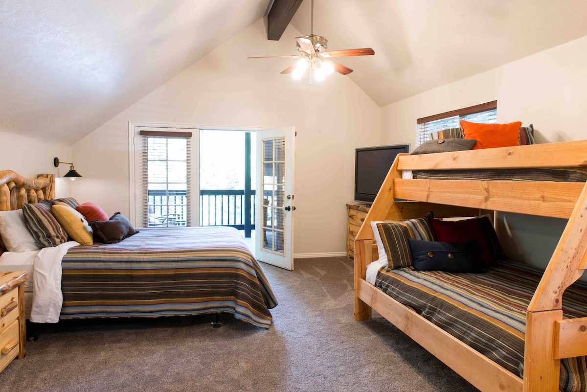 Midway Mountain Cabin