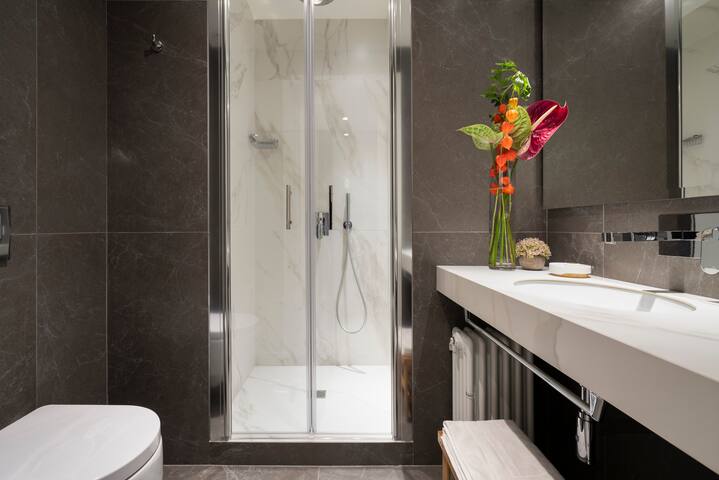 Luxury Apartment Ponte Vecchio – Suite Granduca gallery image 4