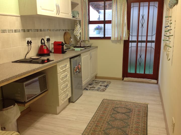 Barlinka Lane Selfcatering Somersetwest, Cape Town - Somerset West