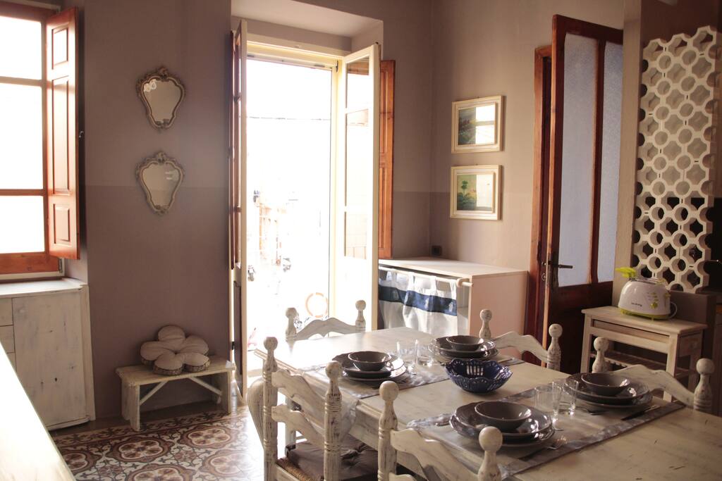 CASEDICARLOFORTE_Casa_Anthea_Carloforte_Sardegna_Zona_Giorno