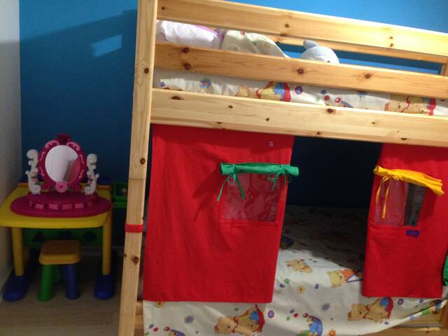 2 Rooms 5 P, Historical Site, Lisbon, Air Condit. gallery image 4