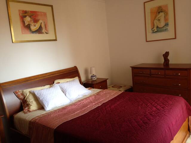 2 Rooms 5 P, Historical Site, Lisbon, Air Condit.