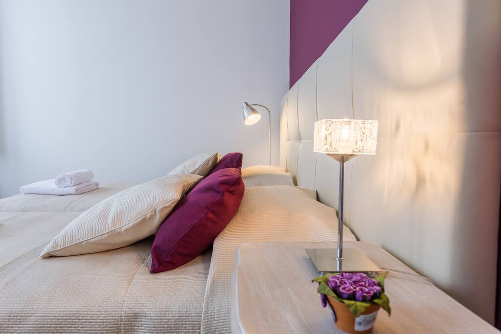 Bed Detail