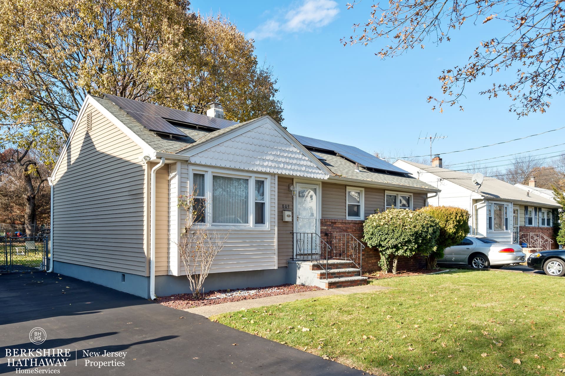 Fully Updated Private Entry Unit, 45 mins from NYC