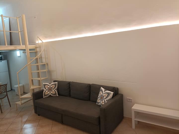 Appartamento 45 Mq Con Soppalco E Bagno - Bari